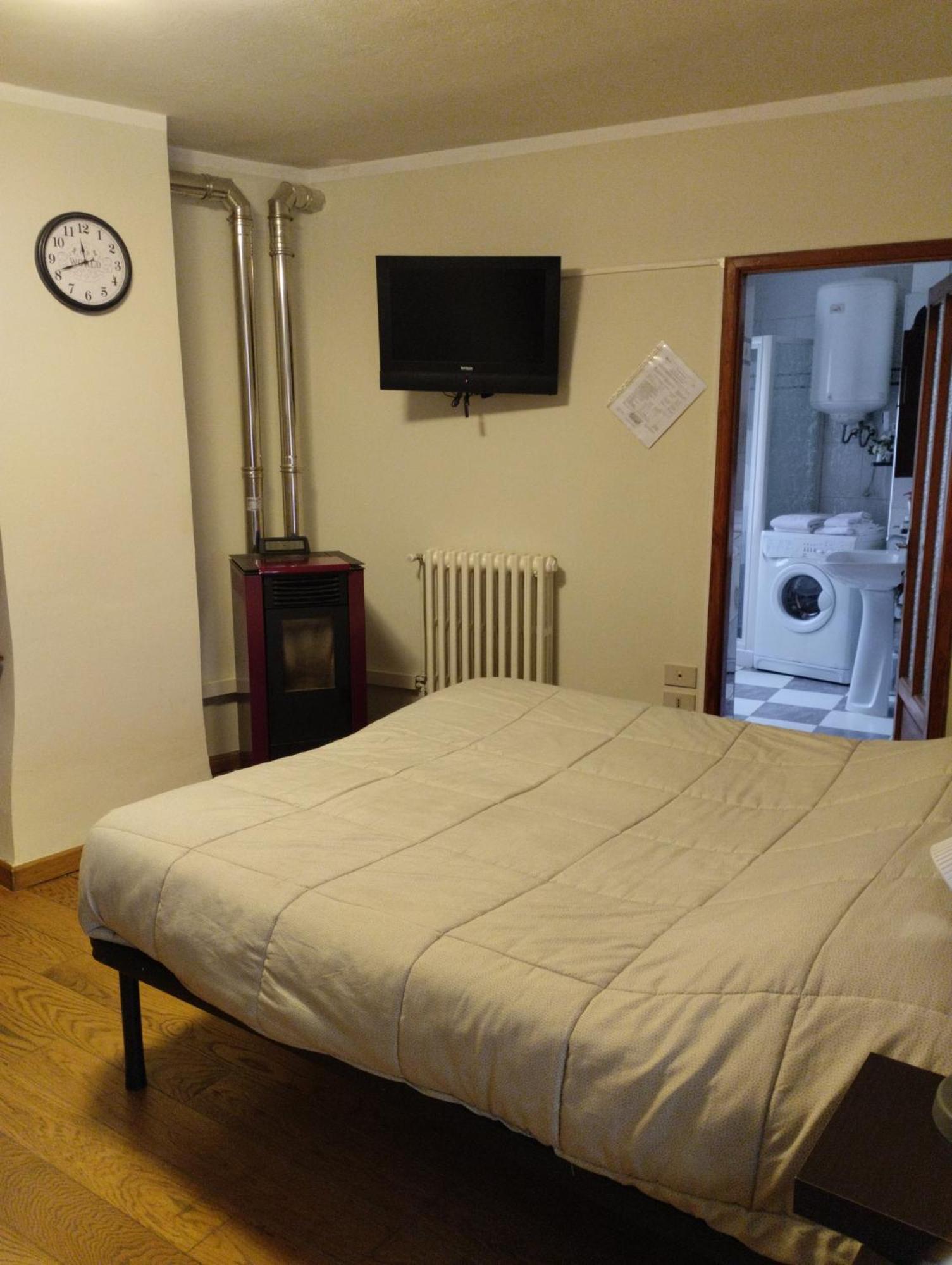 B&B La Marmotta Coazze Bilik gambar