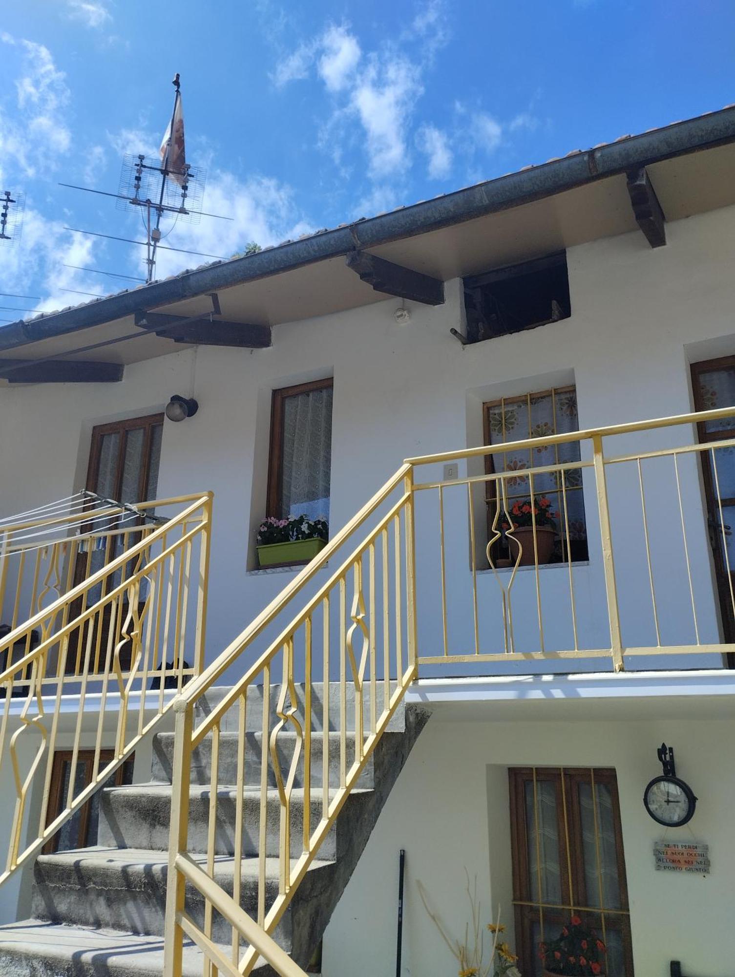 B&B La Marmotta Coazze Luaran gambar