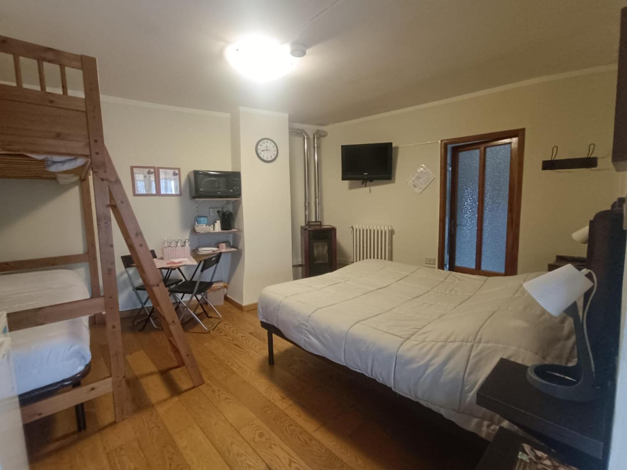 B&B La Marmotta Coazze Luaran gambar